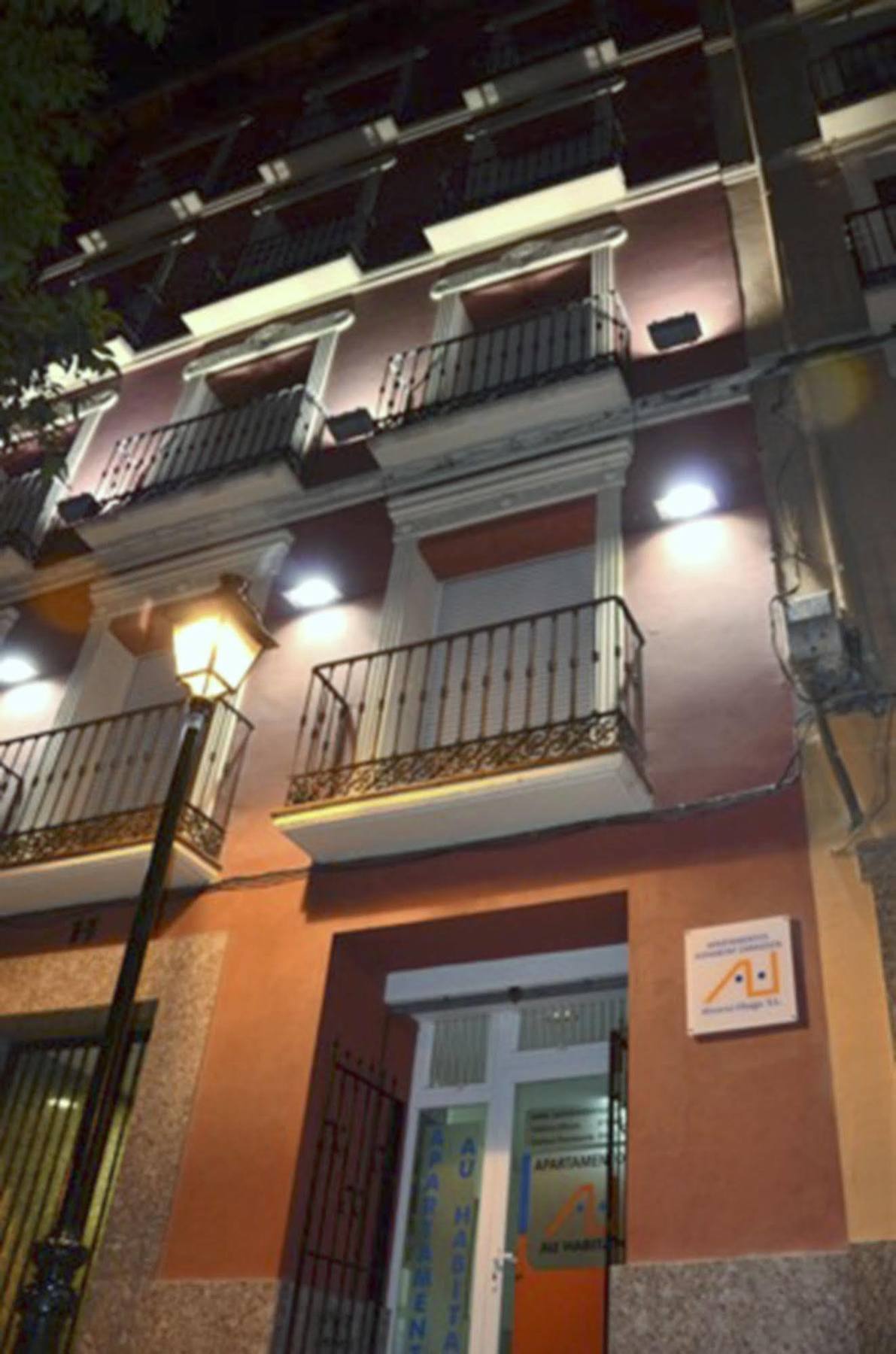 Apartamentos Auhabitat Zaragoza, Edificio De Apartamentos Turisticos Bagian luar foto